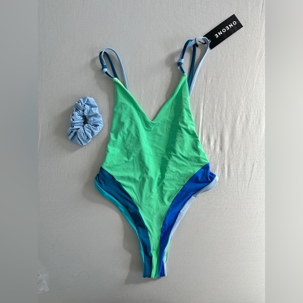 OneOne Swimwear Thalya One Piece Phi Phi NWT Size S